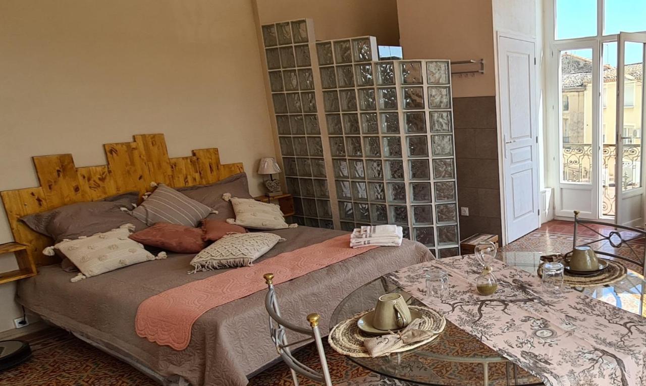 Bed and Breakfast Chez Dedou Et Madou Florensac Exterior foto